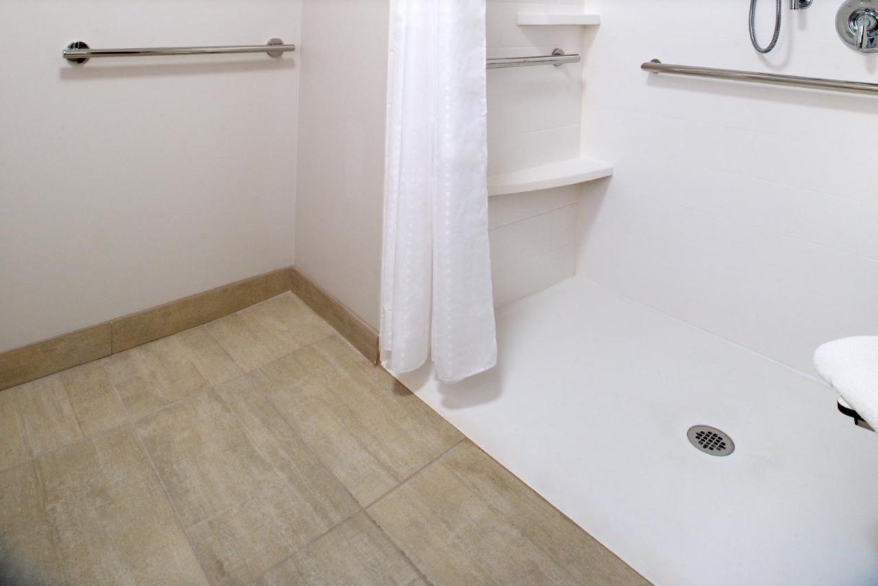 Express & - By Ihg Hotel Ottumwa